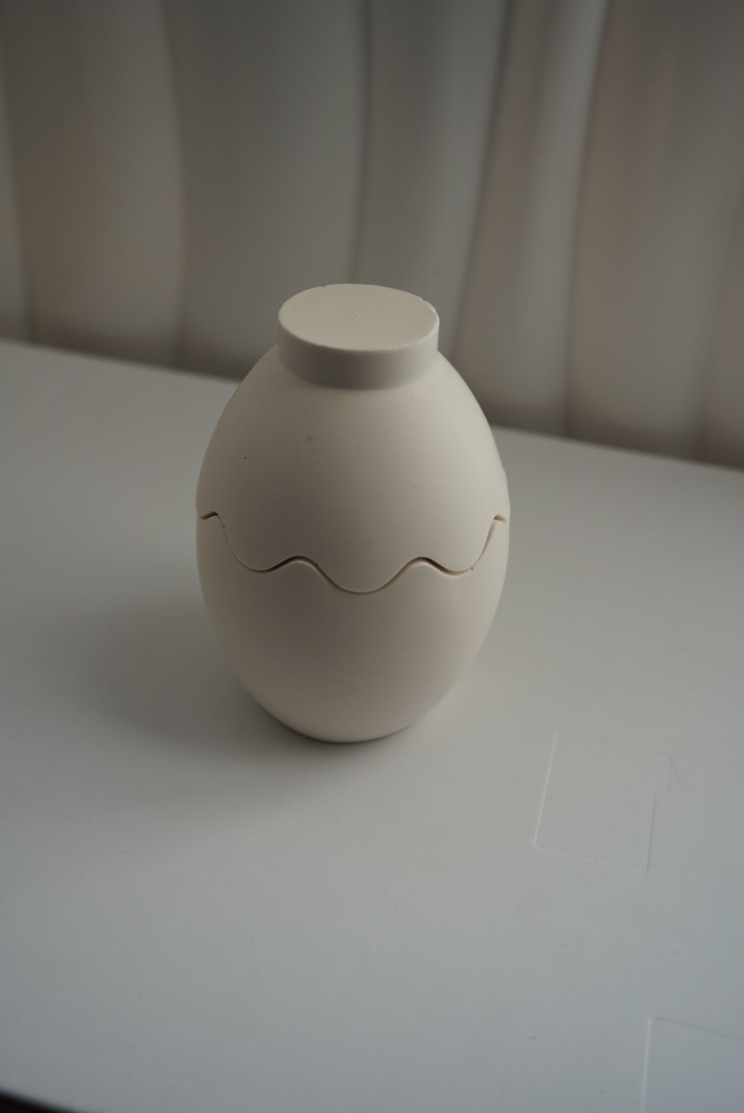 Hatching Egg Cup - Jesmonite